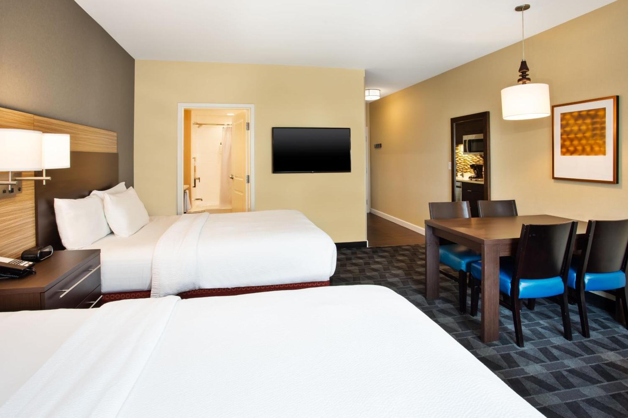 Towneplace Suites By Marriott Detroit Belleville Exterior photo