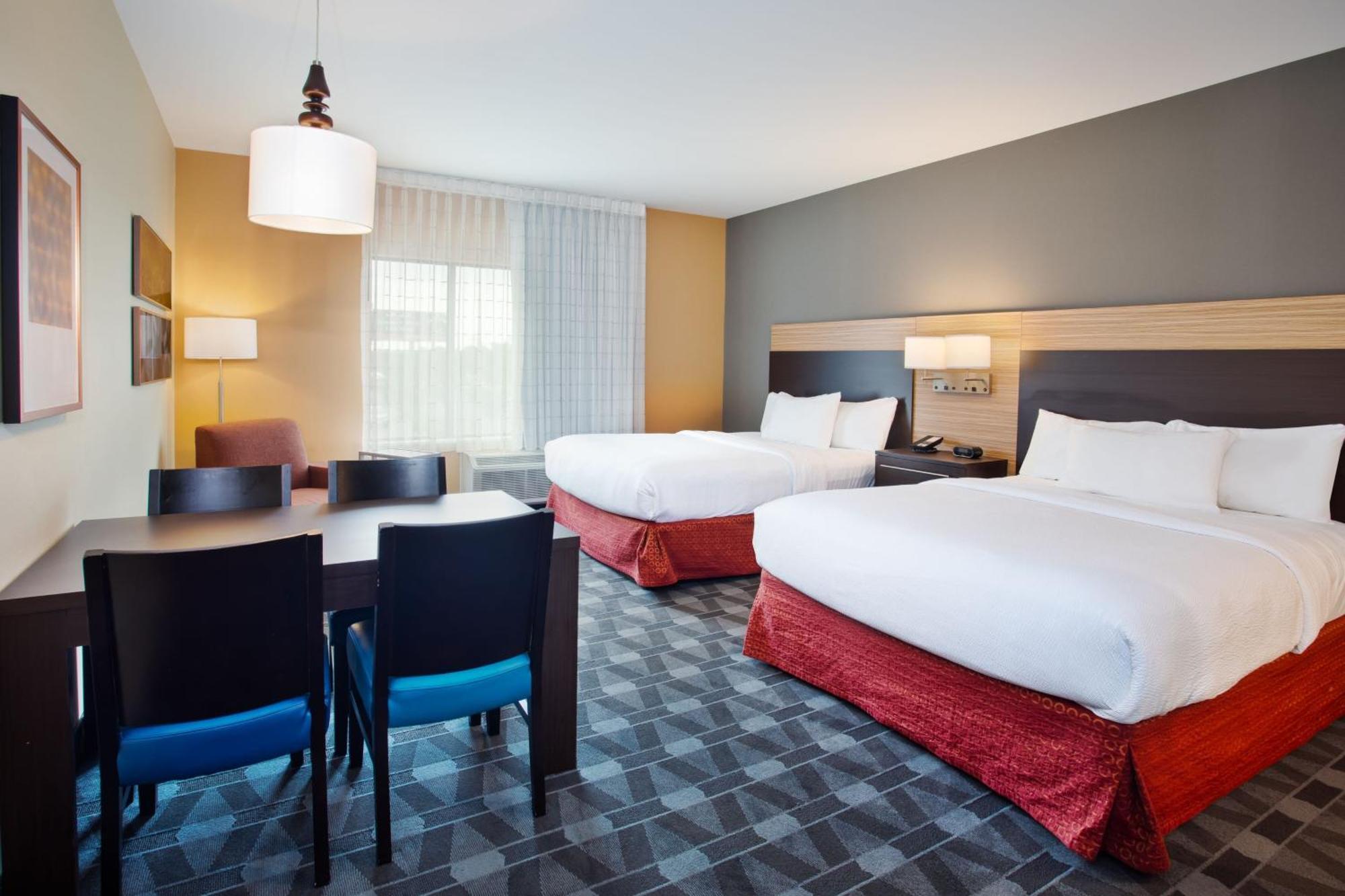 Towneplace Suites By Marriott Detroit Belleville Exterior photo